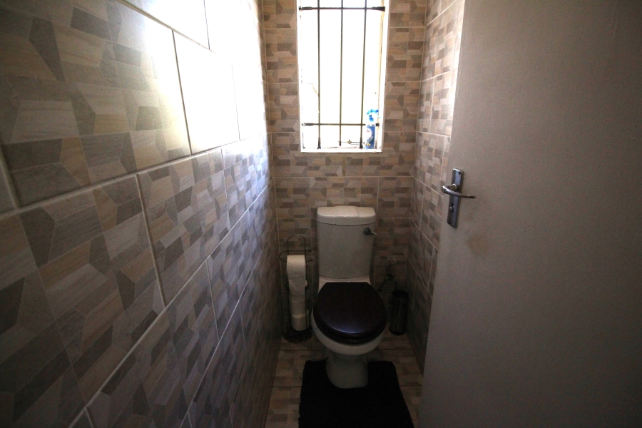 3 Bedroom Property for Sale in Braelyn Eastern Cape